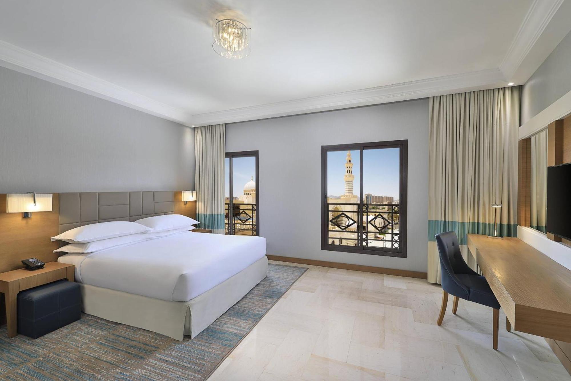 Four Points By Sheraton Makkah Al Naseem Мекка Экстерьер фото Room at the hotel